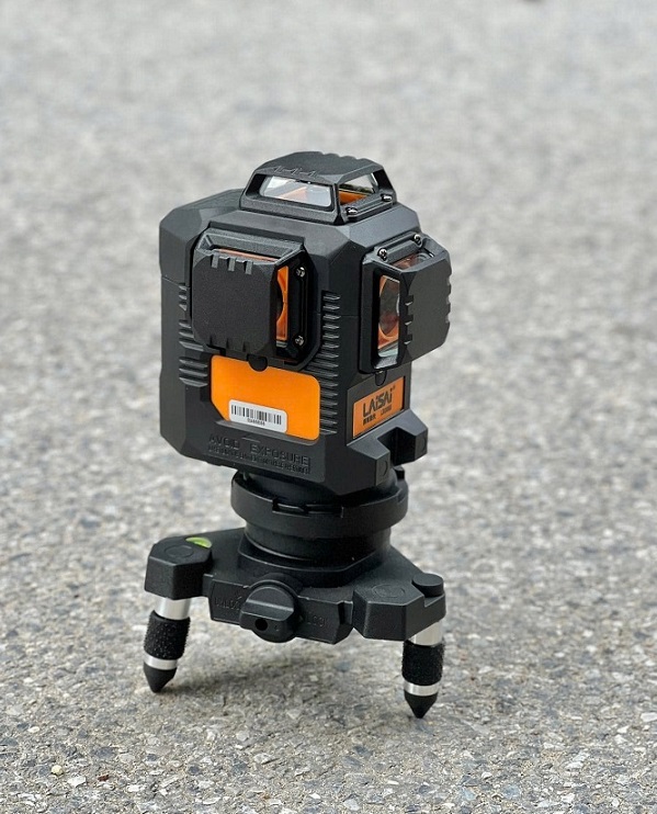 máy cân bằng laser laisai lsg6666